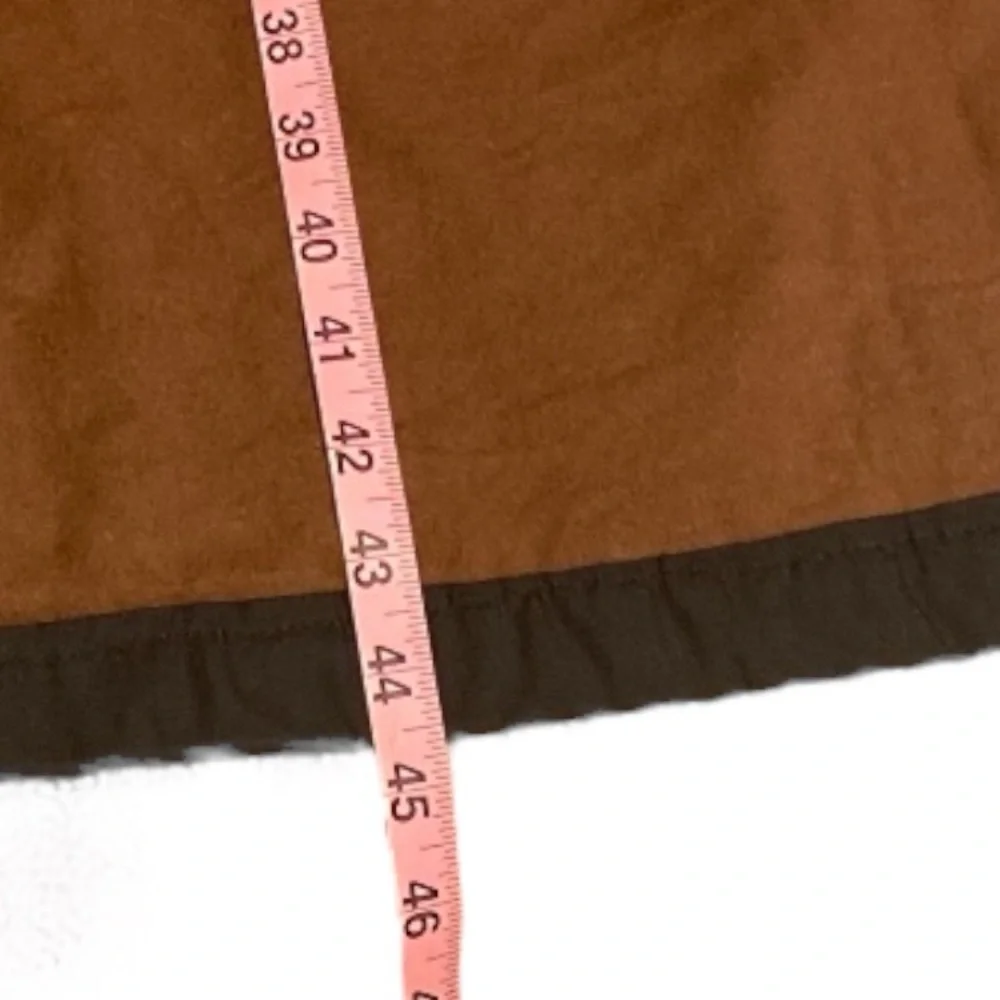Cozy Dog-Themed Blanket - Brown and Multicolor